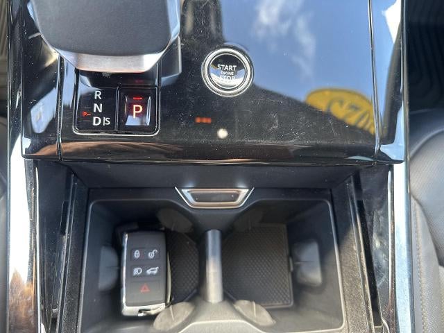 2025 Land Rover Range Rover Sport P360 SE