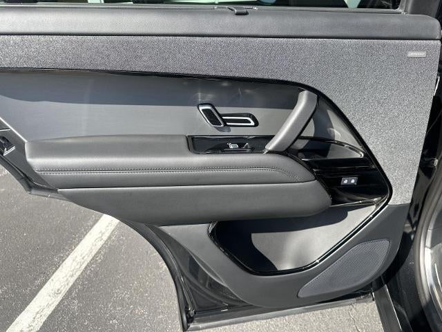 2025 Land Rover Range Rover Sport P360 SE
