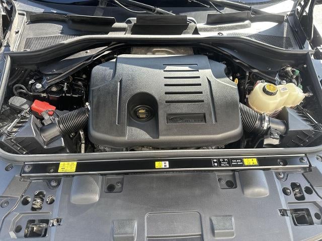 2025 Land Rover Range Rover Sport P360 SE