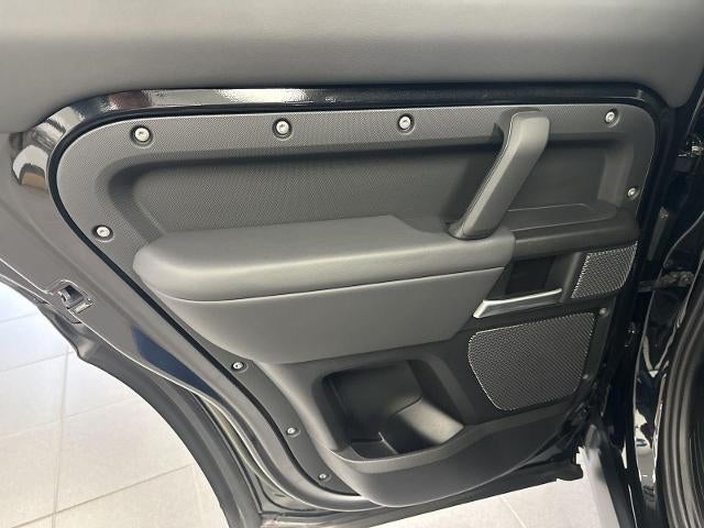 2023 Land Rover Defender 110 V8 AWD